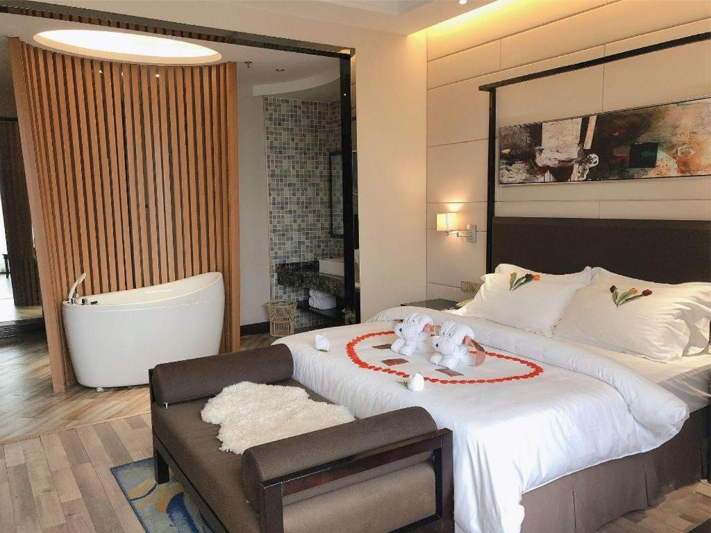 Jinjiang Metropolo Hotel - Liyang Tianmu Lake Чанчжоу Экстерьер фото