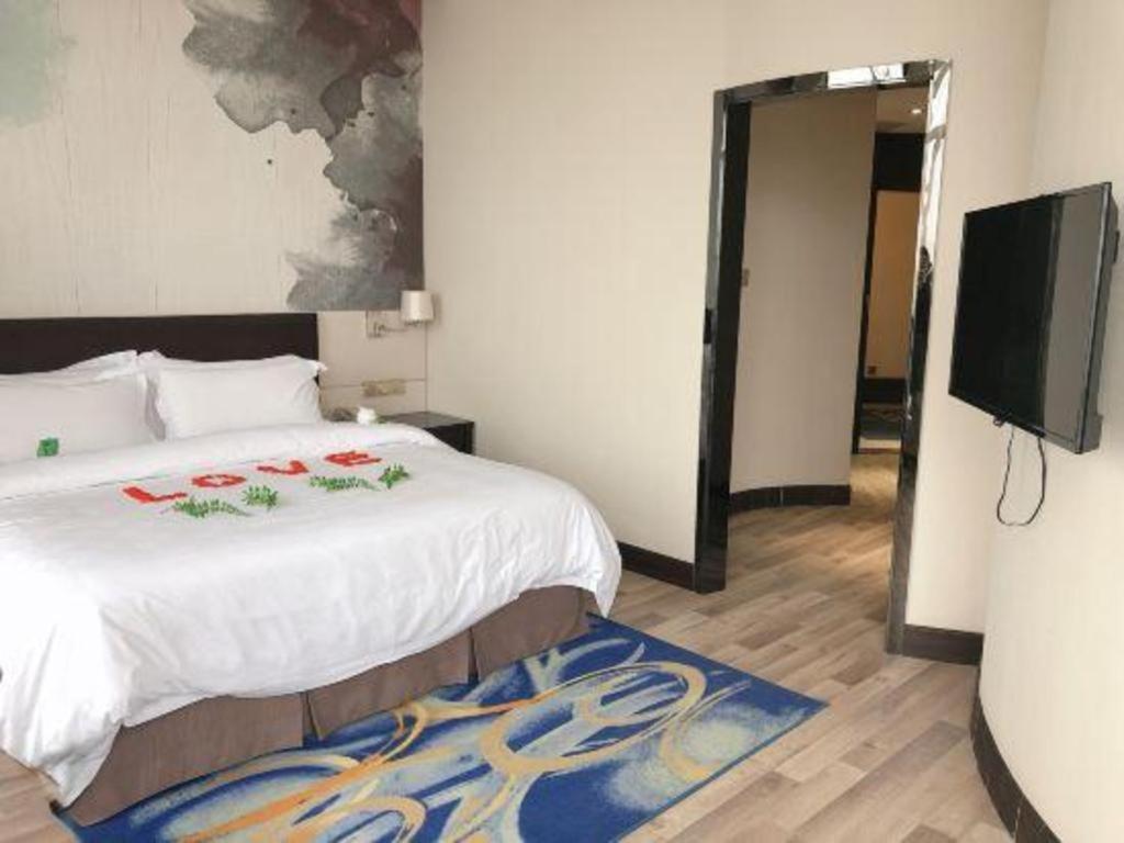 Jinjiang Metropolo Hotel - Liyang Tianmu Lake Чанчжоу Экстерьер фото