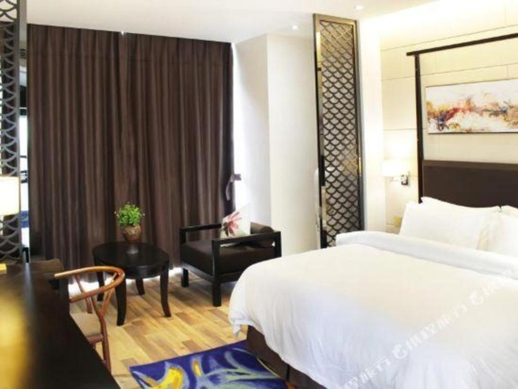 Jinjiang Metropolo Hotel - Liyang Tianmu Lake Чанчжоу Экстерьер фото