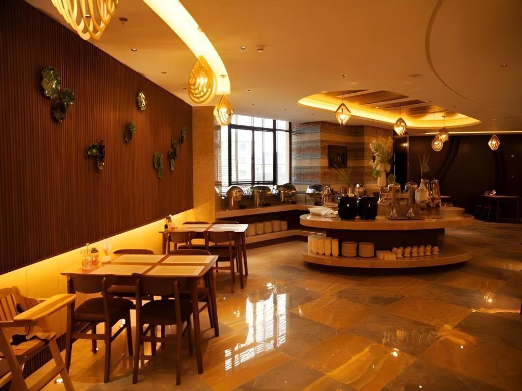 Jinjiang Metropolo Hotel - Liyang Tianmu Lake Чанчжоу Экстерьер фото